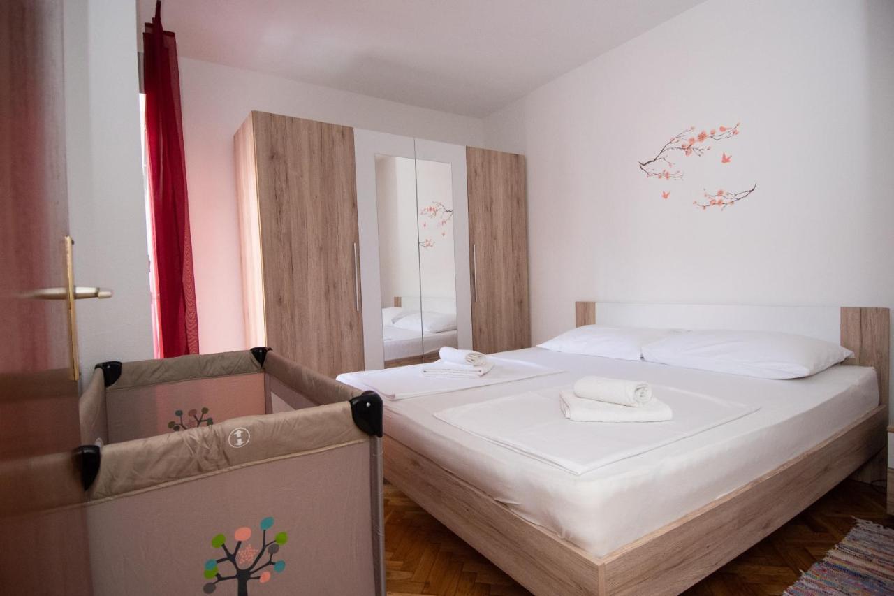 Apartmani Ivana Kastela Luaran gambar